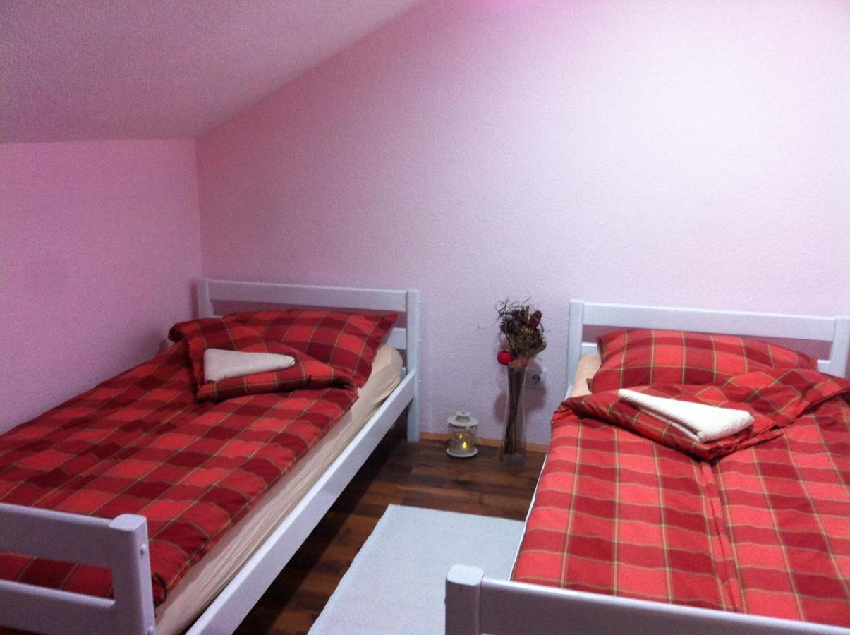 Pansion Zeyno Hotel Сараево Стая снимка