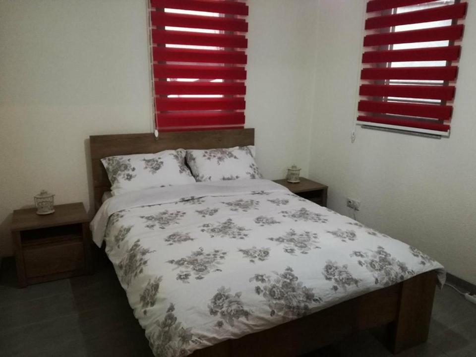 Pansion Zeyno Hotel Сараево Екстериор снимка