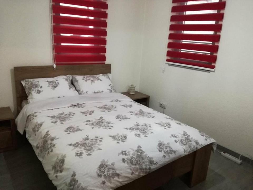 Pansion Zeyno Hotel Сараево Екстериор снимка